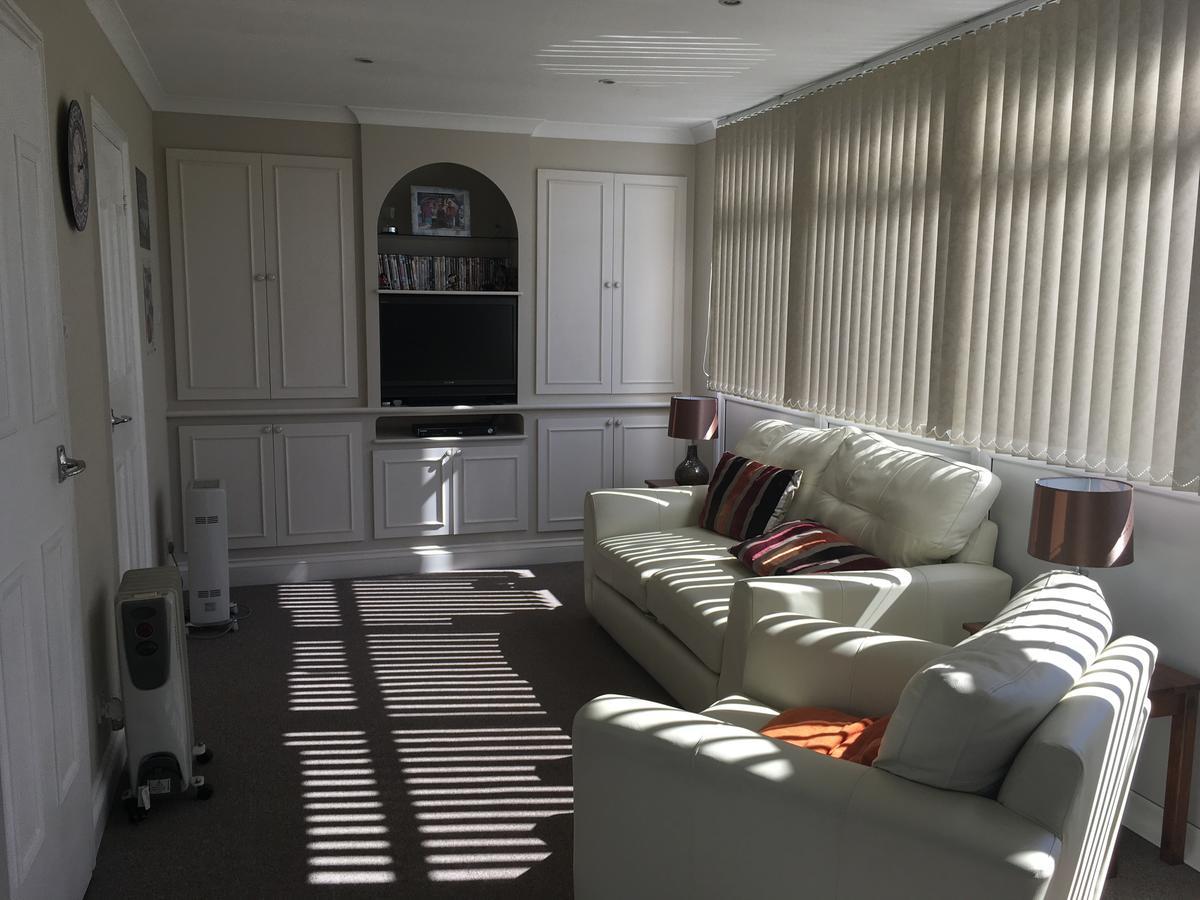 50 Toledo, Selsey Country Club Villa Exteriör bild